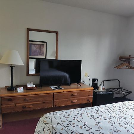 America'S Best Value Inn & Suites Інтернешнл-Фоллс Екстер'єр фото
